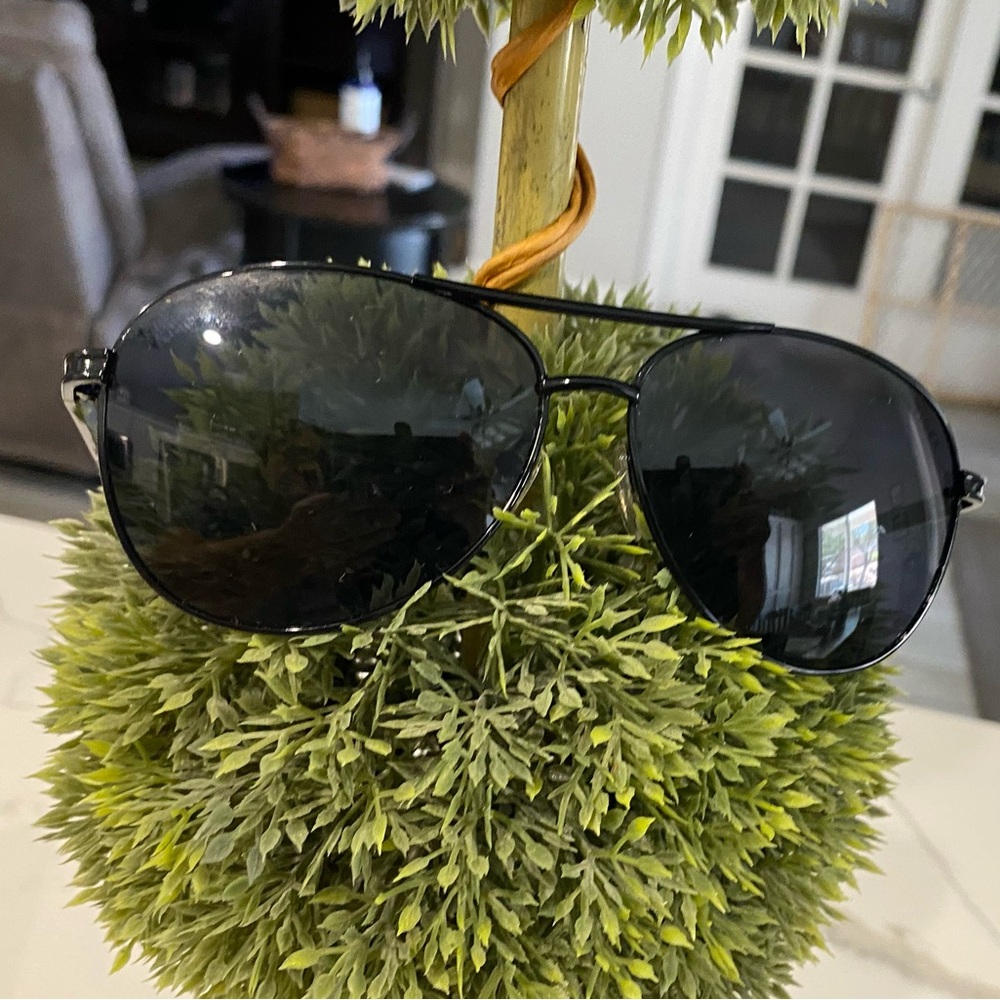 HILFIGER sunglasses used normal wear
